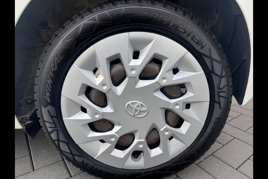 Toyota Aygo 1.0 VVT-i x-play limited APK NAP Camera Airco