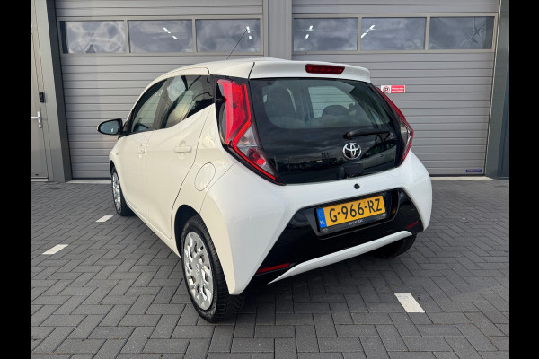 Toyota Aygo 1.0 VVT-i x-play limited APK NAP Camera Airco