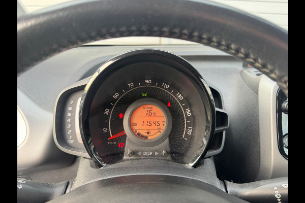Toyota Aygo 1.0 VVT-i x-play limited APK NAP Camera Airco