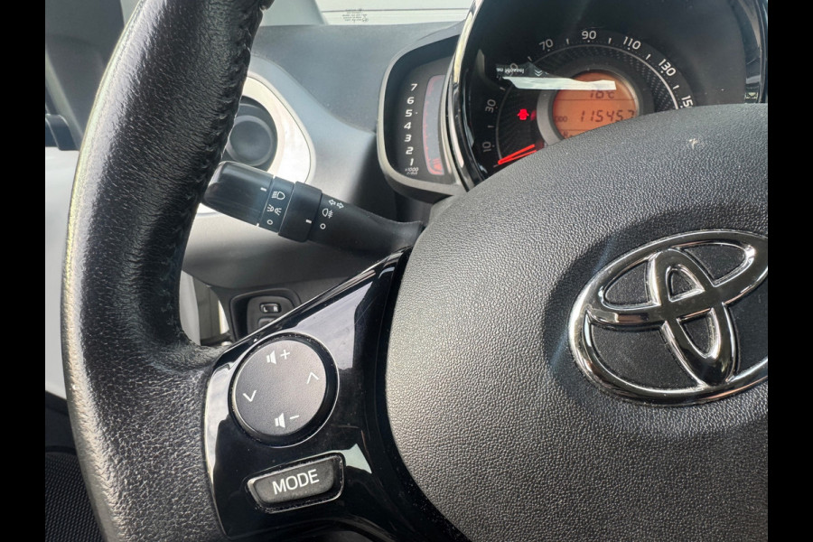 Toyota Aygo 1.0 VVT-i x-play limited APK NAP Camera Airco