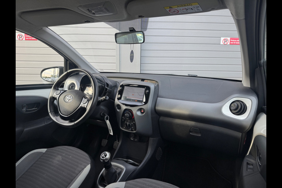 Toyota Aygo 1.0 VVT-i x-play limited APK NAP Camera Airco