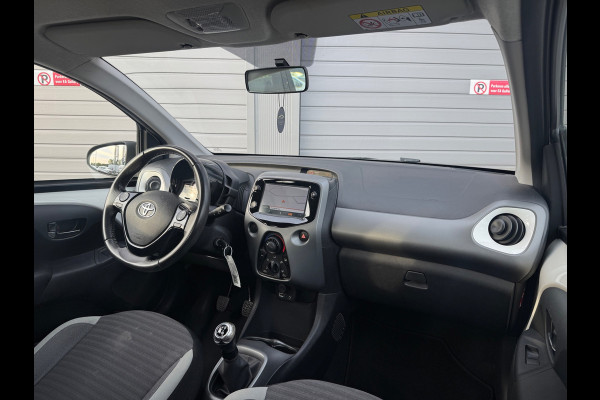Toyota Aygo 1.0 VVT-i x-play limited APK NAP Camera Airco