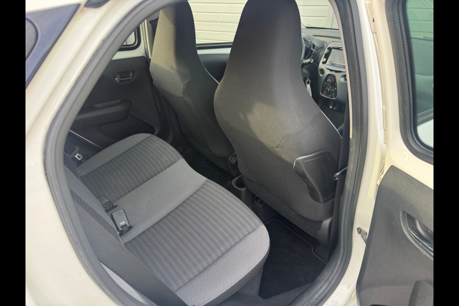 Toyota Aygo 1.0 VVT-i x-play limited APK NAP Camera Airco