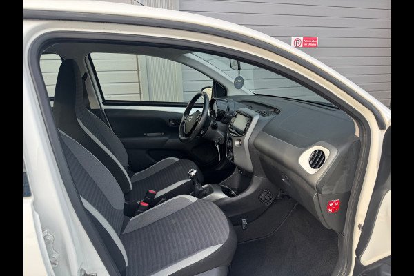 Toyota Aygo 1.0 VVT-i x-play limited APK NAP Camera Airco