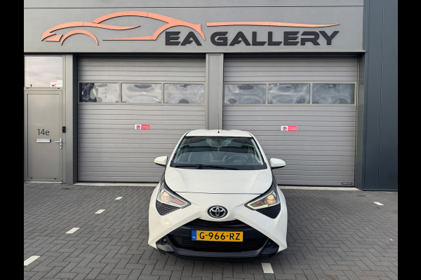 Toyota Aygo 1.0 VVT-i x-play limited APK NAP Camera Airco