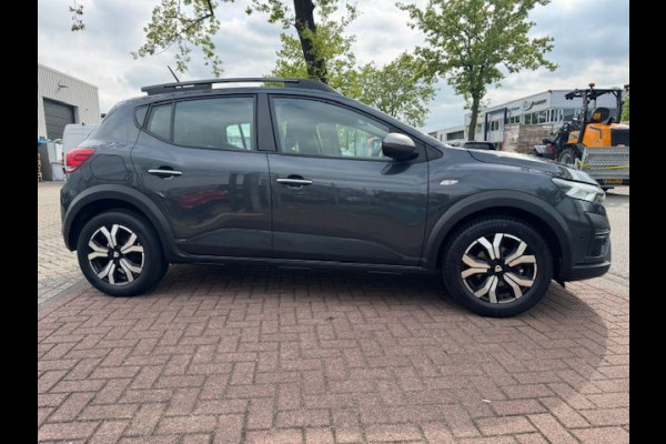 Dacia SANDERO Stepway 1.0 TCe 5deurs Pack Comfort Automaat 61.000km Airco/ECC,Navigatie,Camera,Open dak