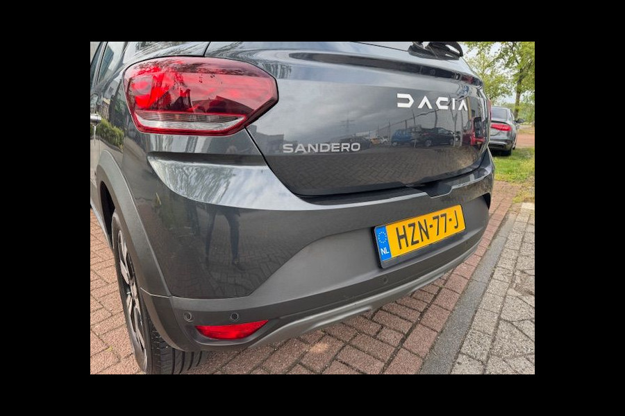 Dacia SANDERO Stepway 1.0 TCe 5deurs Pack Comfort Automaat 61.000km Airco/ECC,Navigatie,Camera,Open dak