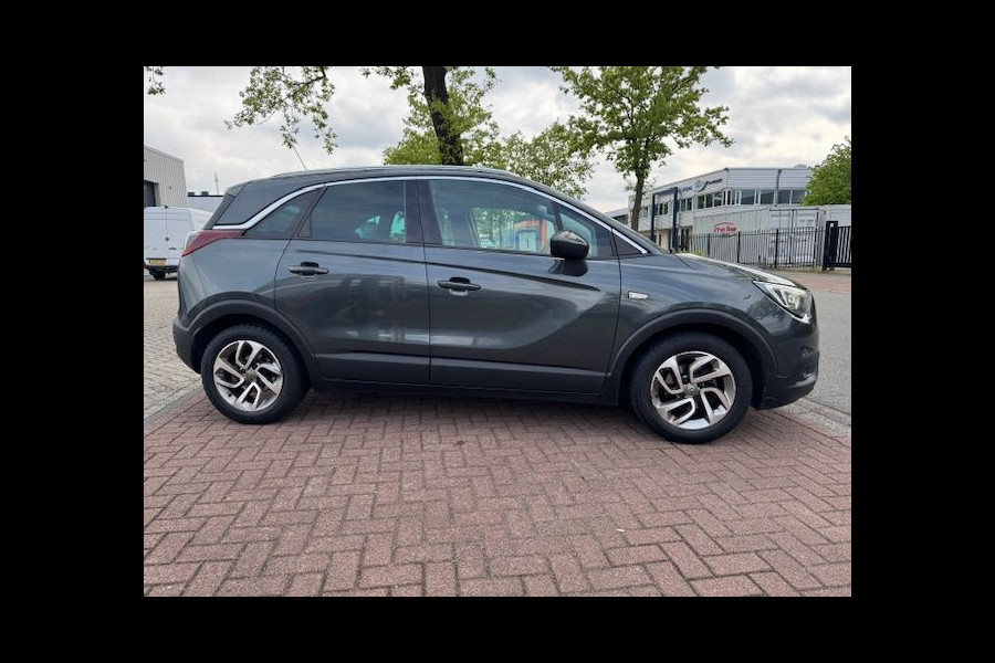 Opel Crossland X 1.2 Innovation+ Airco/ECC,Cruisecontrol,Navigatie,Camera,Stoelverwarming