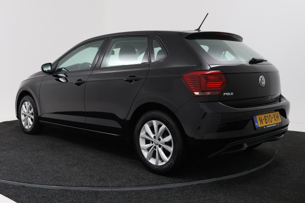 Volkswagen Polo 1.0 TSI Comfortline Business (STOELVERWARMING, CRUISE CONTROL, CARPLAY, PARKEERSENSOREN)