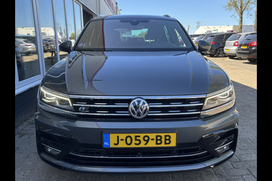 Volkswagen Tiguan 1.5 TSI ACT Highline Business R | Pano | Keyless | 360 Camera | Stoelverwarming