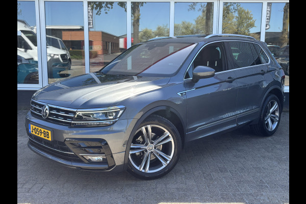 Volkswagen Tiguan 1.5 TSI ACT Highline Business R | Pano | Keyless | 360 Camera | Stoelverwarming