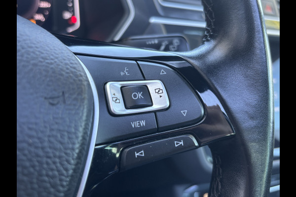 Volkswagen Tiguan 1.5 TSI ACT Highline Business R | Pano | Keyless | 360 Camera | Stoelverwarming