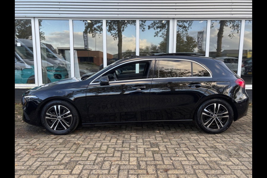 Mercedes-Benz A-Klasse 180 Business Line | Automaat | Pano | Parkeer Camera | Stoelverwarming