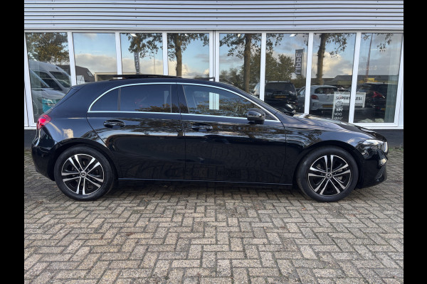 Mercedes-Benz A-Klasse 180 Business Line | Automaat | Pano | Parkeer Camera | Stoelverwarming