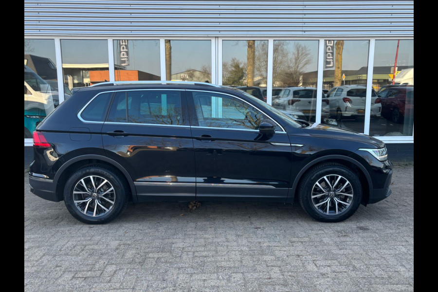 Volkswagen Tiguan 1.5 TSI Life Business | Parkeer Camera | Stuur Verwarming | Adaptive Cruise