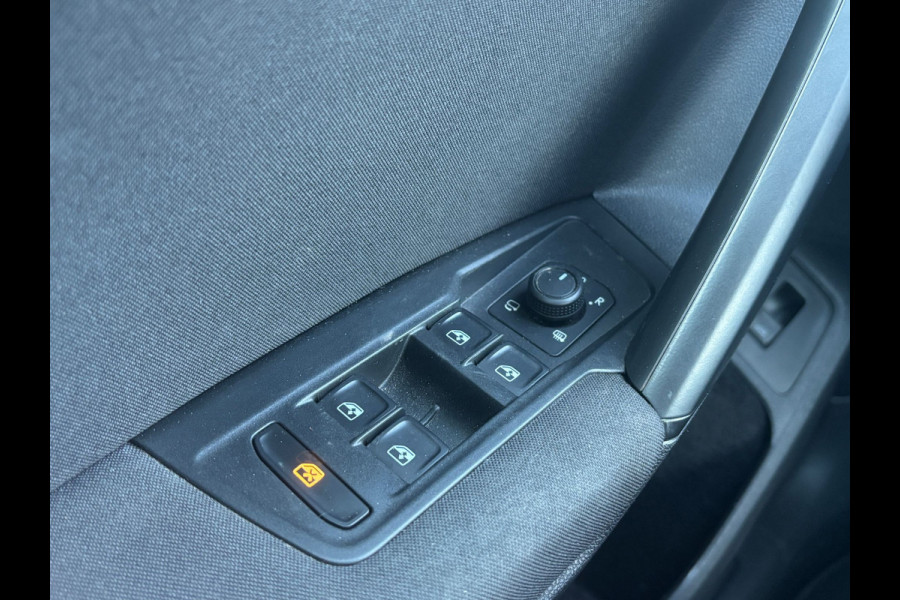 Volkswagen Tiguan 1.5 TSI Life Business | Parkeer Camera | Stuur Verwarming | Adaptive Cruise