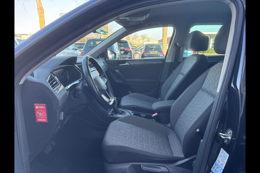 Volkswagen Tiguan 1.5 TSI Life Business | Parkeer Camera | Stuur Verwarming | Adaptive Cruise