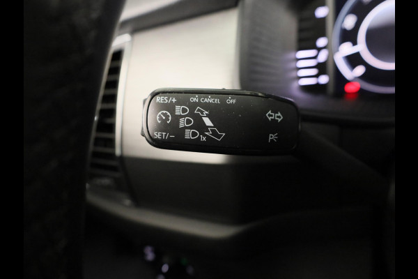 Škoda Kodiaq 1.5 TSI Ambition Business 150pk | Trekhaak | Navigatie | Cirtual Cockpit | parkeersensoren voor en achter | Apple Carplay /- Android auto | Climatronic
