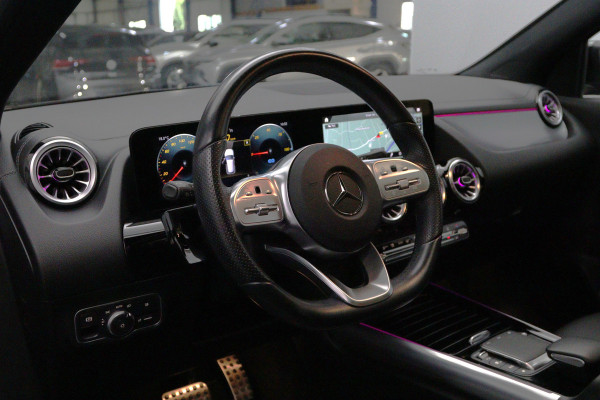 Mercedes-Benz EQA 250 AMG Line 67 kWh 190 PK, Panoramadak, Leder, Stoelkoeling-Verwarming, Sfeerverlichting