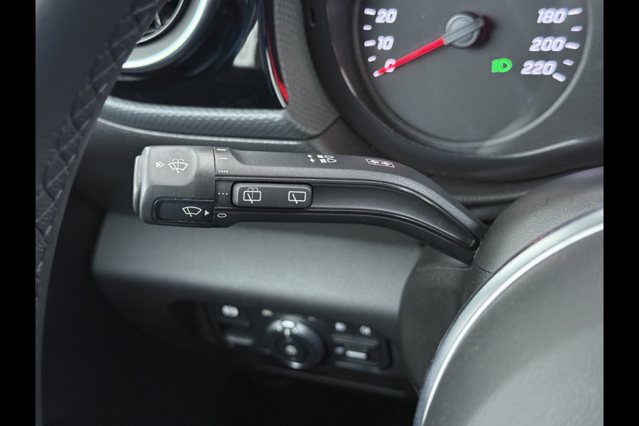 Mercedes-Benz Citan 112 CDI L1 Pro Automaat // Climate // Camera // LED // Cruise Control // LM // Stoelverwarming // Bumpers in kleur