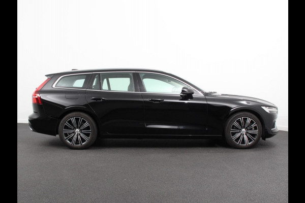 Volvo V60 2.0 T8 390pk Recharge AWD Inscription Expression Navigatie Apple Carplay Android Auto Elektrische trekhaak Parkeersensoren Elektrische achterklep Adaptive Cruise Control Virtual Cockpit Stoel- en stuurverwarming Ledverlichting  Climate Control