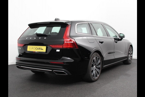 Volvo V60 2.0 T8 390pk Recharge AWD Inscription Expression Navigatie Apple Carplay Android Auto Elektrische trekhaak Parkeersensoren Elektrische achterklep Adaptive Cruise Control Virtual Cockpit Stoel- en stuurverwarming Ledverlichting  Climate Control