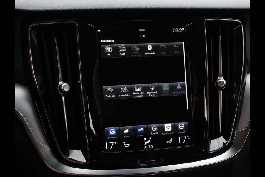 Volvo V60 2.0 T8 390pk Recharge AWD Inscription Expression Navigatie Apple Carplay Android Auto Elektrische trekhaak Parkeersensoren Elektrische achterklep Adaptive Cruise Control Virtual Cockpit Stoel- en stuurverwarming Ledverlichting  Climate Control