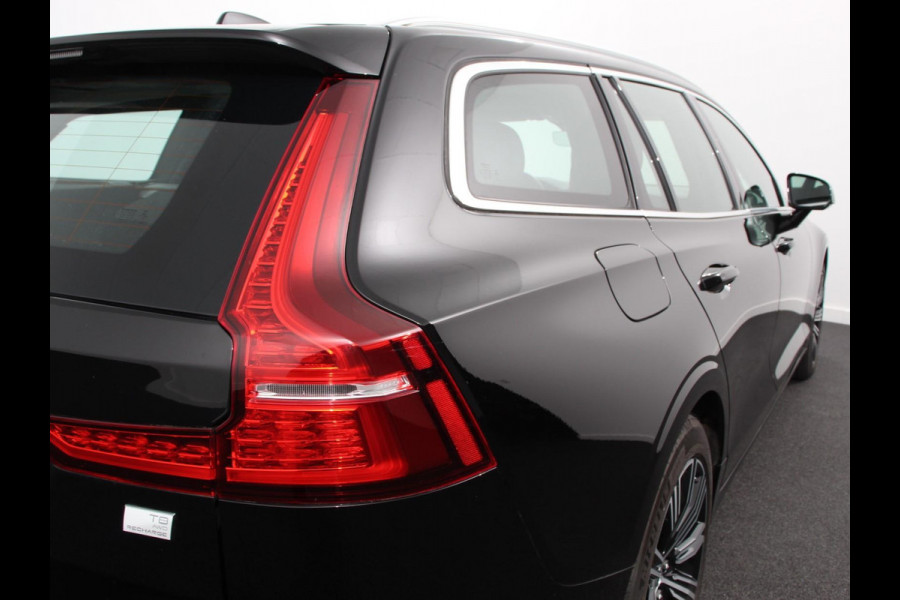 Volvo V60 2.0 T8 390pk Recharge AWD Inscription Expression Navigatie Apple Carplay Android Auto Elektrische trekhaak Parkeersensoren Elektrische achterklep Adaptive Cruise Control Virtual Cockpit Stoel- en stuurverwarming Ledverlichting  Climate Control