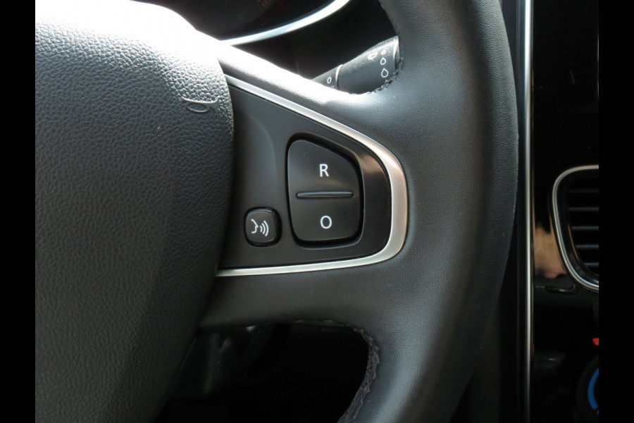 Renault Clio Estate 0.9 TCe Limited | DEALER ONDERHOUDEN | NAVI | CRUISE CONTROL | PARKEERSENSORS | DAB+ RADIO |