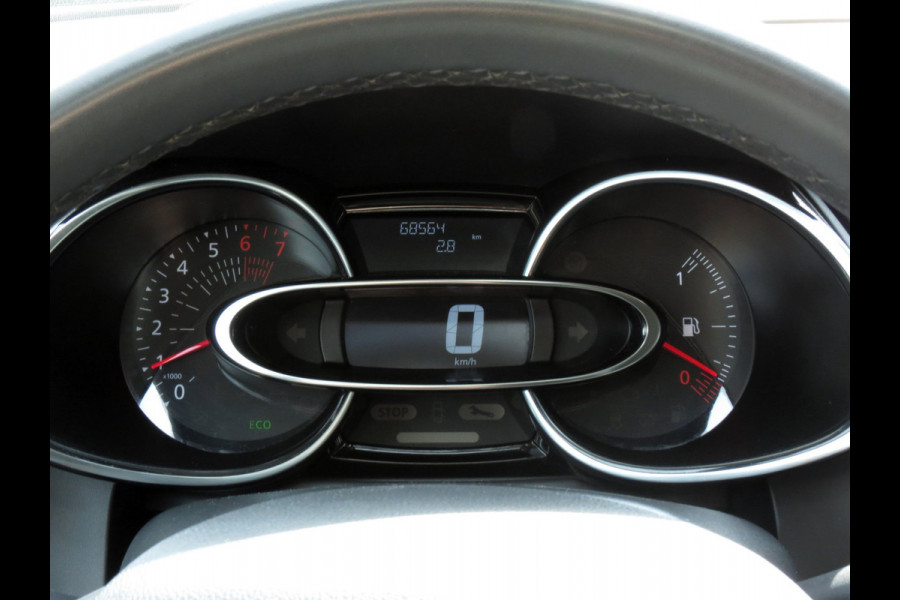 Renault Clio Estate 0.9 TCe Limited | DEALER ONDERHOUDEN | NAVI | CRUISE CONTROL | PARKEERSENSORS | DAB+ RADIO |