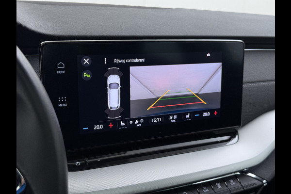 Škoda Octavia Combi 1.0TSI Pano.dak Trekhaak Adap.Cruise Stoelverwarming Navi Ecc Camera Apple Carplay Android Auto Pdc Business Edition Plus Keyless Elek.Achterklep DAB Lmv 17" Led P-Assist Virtual Cockpit Dealeronderhouden 1.300KG Trekgewicht Origineel Nederlandse Auto