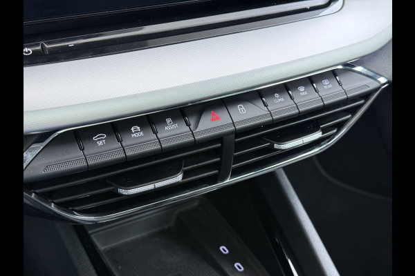 Škoda Octavia Combi 1.0TSI Pano.dak Trekhaak Adap.Cruise Stoelverwarming Navi Ecc Camera Apple Carplay Android Auto Pdc Business Edition Plus Keyless Elek.Achterklep DAB Lmv 17" Led P-Assist Virtual Cockpit Dealeronderhouden 1.300KG Trekgewicht Origineel Nederlandse Auto