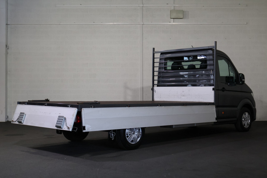 Volkswagen Crafter 35 2.0 TDI 177pk L4 Open Laadbak Leer Led Luxe
