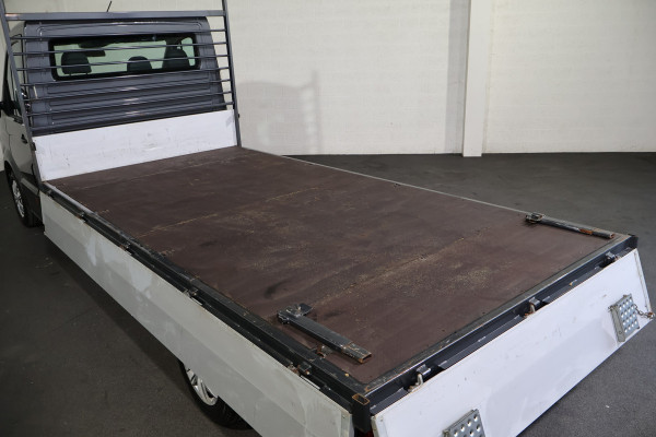 Volkswagen Crafter 35 2.0 TDI 177pk L4 Open Laadbak Leer Led Luxe