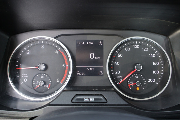 Volkswagen Crafter 35 2.0 TDI 177pk L4 Open Laadbak Leer Led Luxe
