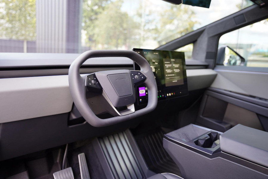 Tesla Cybertruck AWD 100 kWh DIRECT AVAILABLE