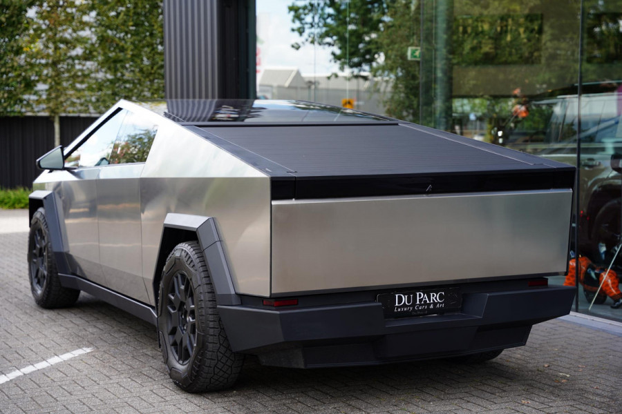 Tesla Cybertruck AWD 100 kWh DIRECT AVAILABLE