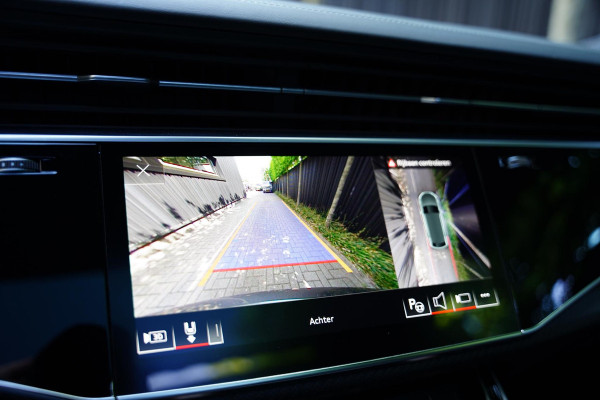 Audi RSQ8 4.0 TFSI Quattro / URBAN / 24 Inch / Milltek Uitlaat