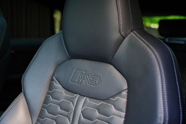 Audi RSQ8 4.0 TFSI Quattro / URBAN / 24 Inch / Milltek Uitlaat