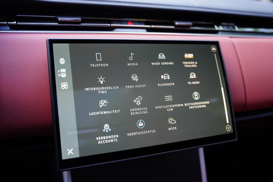 Land Rover Range Rover P 615 SV / Two-Tone Interieur / NL-Auto / BTW