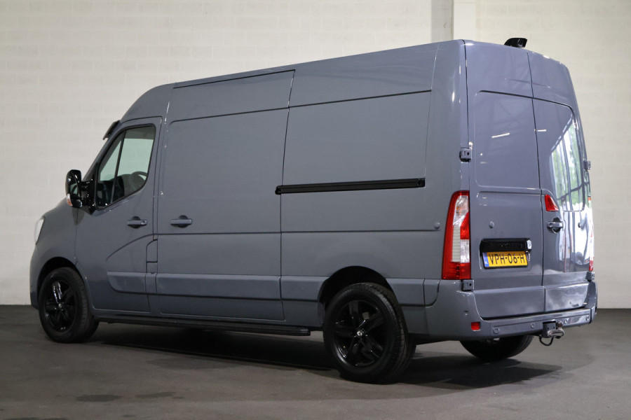 Renault Master 2.3 dCi 180pk L2 H2 Black Edition