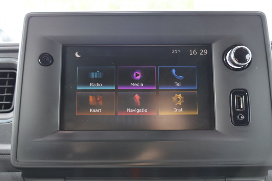 Renault Master 2.3 dCi 180pk L2 H2 Black Edition
