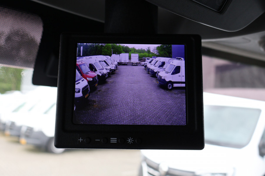 Renault Master 2.3 dCi 180pk L2 H2 Black Edition