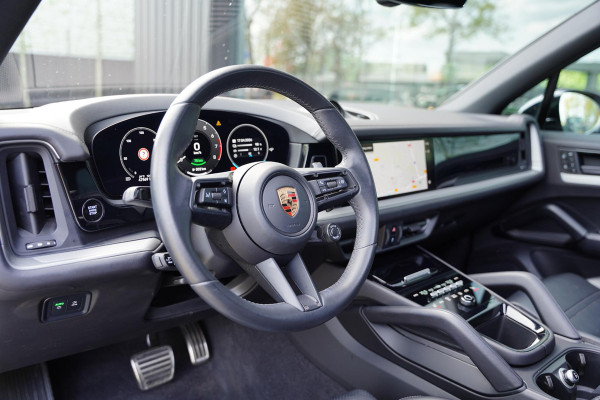 Porsche Cayenne 3.0 S E-Hybrid Black Edition / Sport Uitlaat / Sport Design Pakket