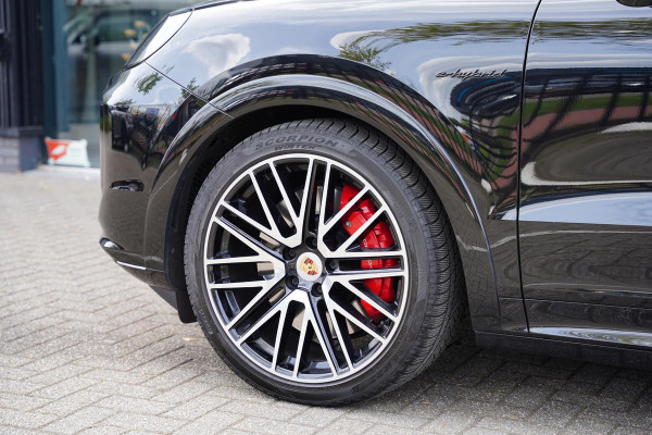 Porsche Cayenne 3.0 S E-Hybrid Black Edition / Sport Uitlaat / Sport Design Pakket