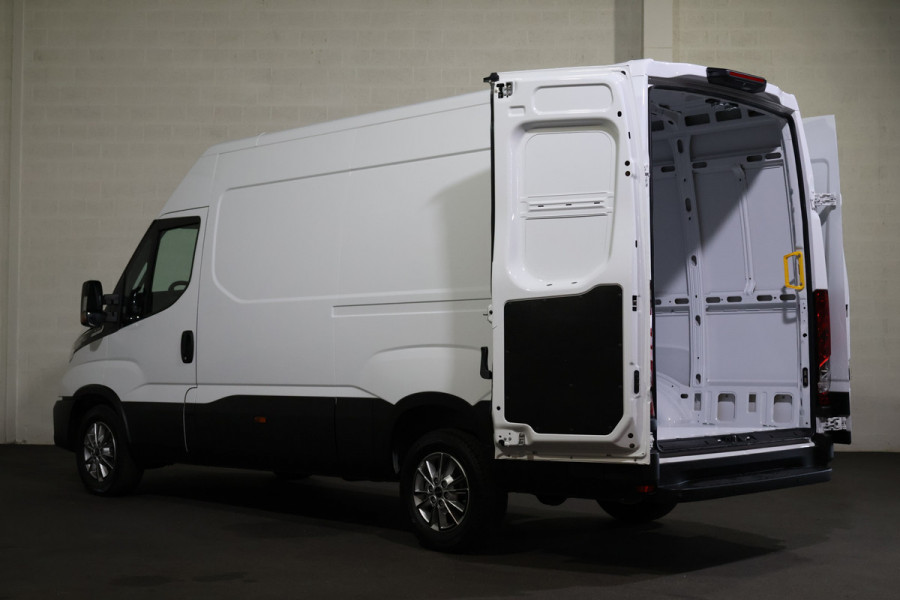 Iveco Daily 35S21 3.0 210pk Hi-Matic Automaat Navigatie Camera