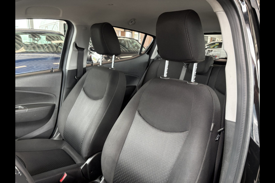 Opel KARL 1.0 ecoFLEX 75pk Automaat Edition Plus NAVI/CARPLAY/AIRCO/CRUISE/PDC