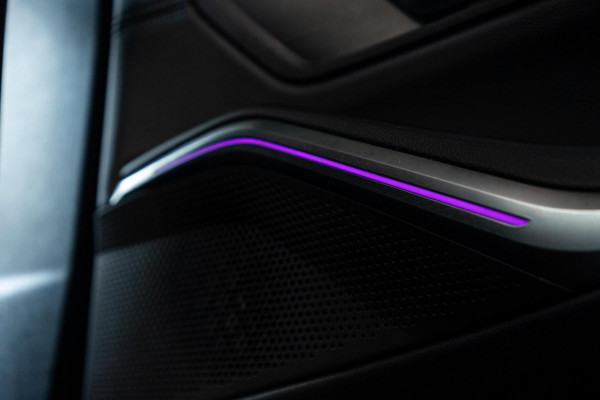BMW 3-serie M340i xDrive Laserlight I Live Cockpit Professional I Head-Up I Adaptive cruise I Sfeerverlichting