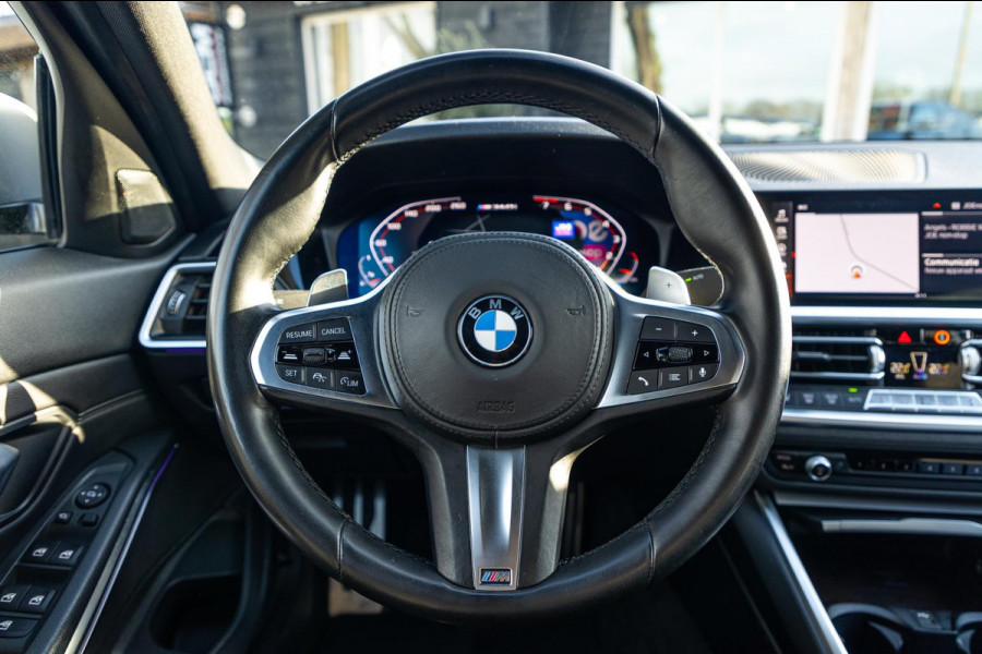 BMW 3-serie M340i xDrive Laserlight I Live Cockpit Professional I Head-Up I Adaptive cruise I Sfeerverlichting