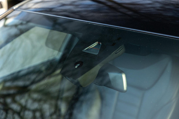 BMW 3-serie M340i xDrive Laserlight I Live Cockpit Professional I Head-Up I Adaptive cruise I Sfeerverlichting